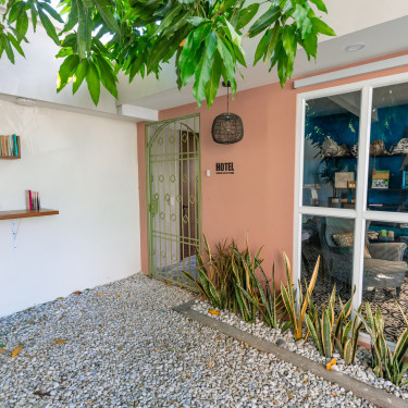 Hotel Librería El Cafe del Pombal